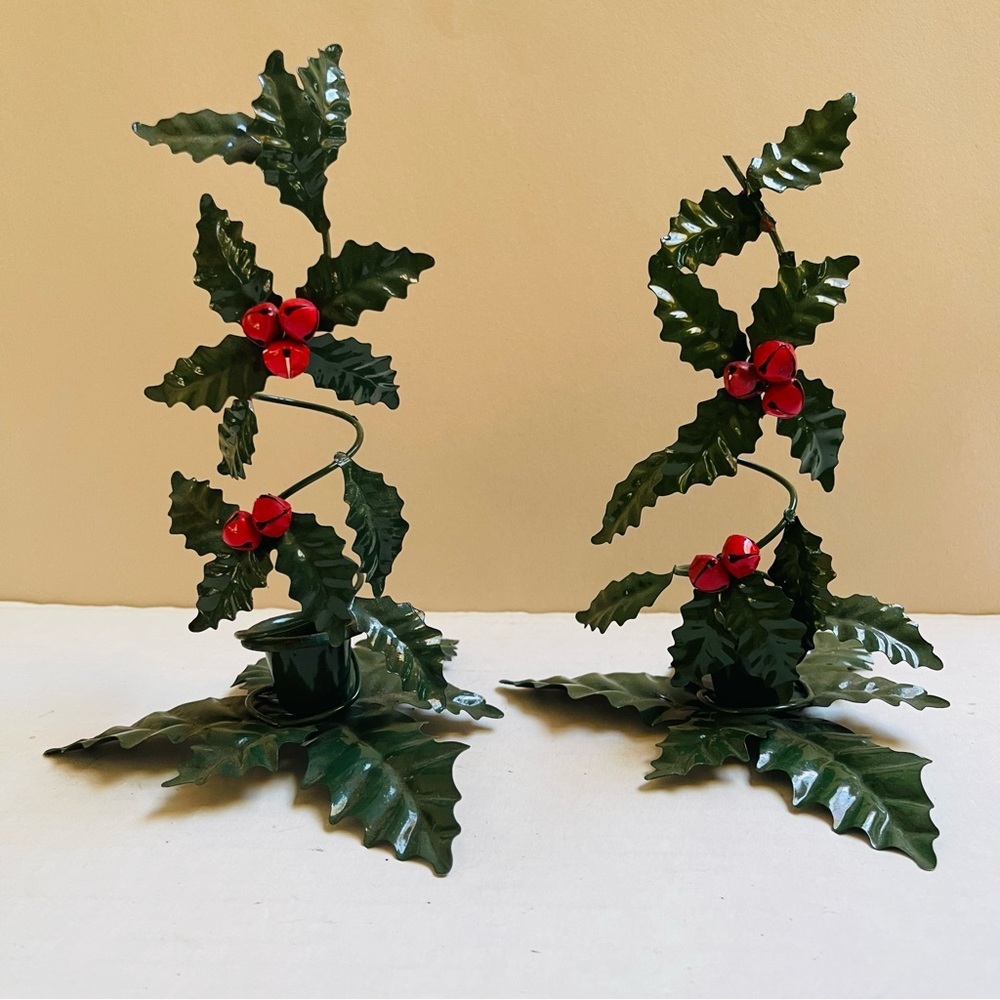 Festive‎ Green and Red Holiday Candle Holders Vintage poinsettia Christmas 1990